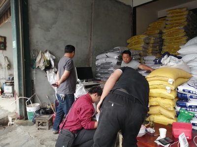 州畜牧技術(shù)推廣站強(qiáng)化飼料經(jīng)營企業(yè)監(jiān)管，保障畜牧漁業(yè)飼料安全